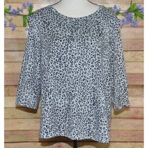 Exclusive One Women's Animal Print Top 1X Casual 3/4 Sleeve Ruffle Shoulders